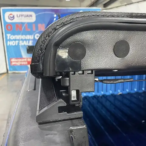 Soft Roll Up Tonneau Cover for Dodge